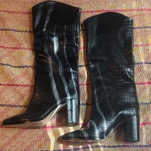 SCHUTZ Analeah Boots Size 8